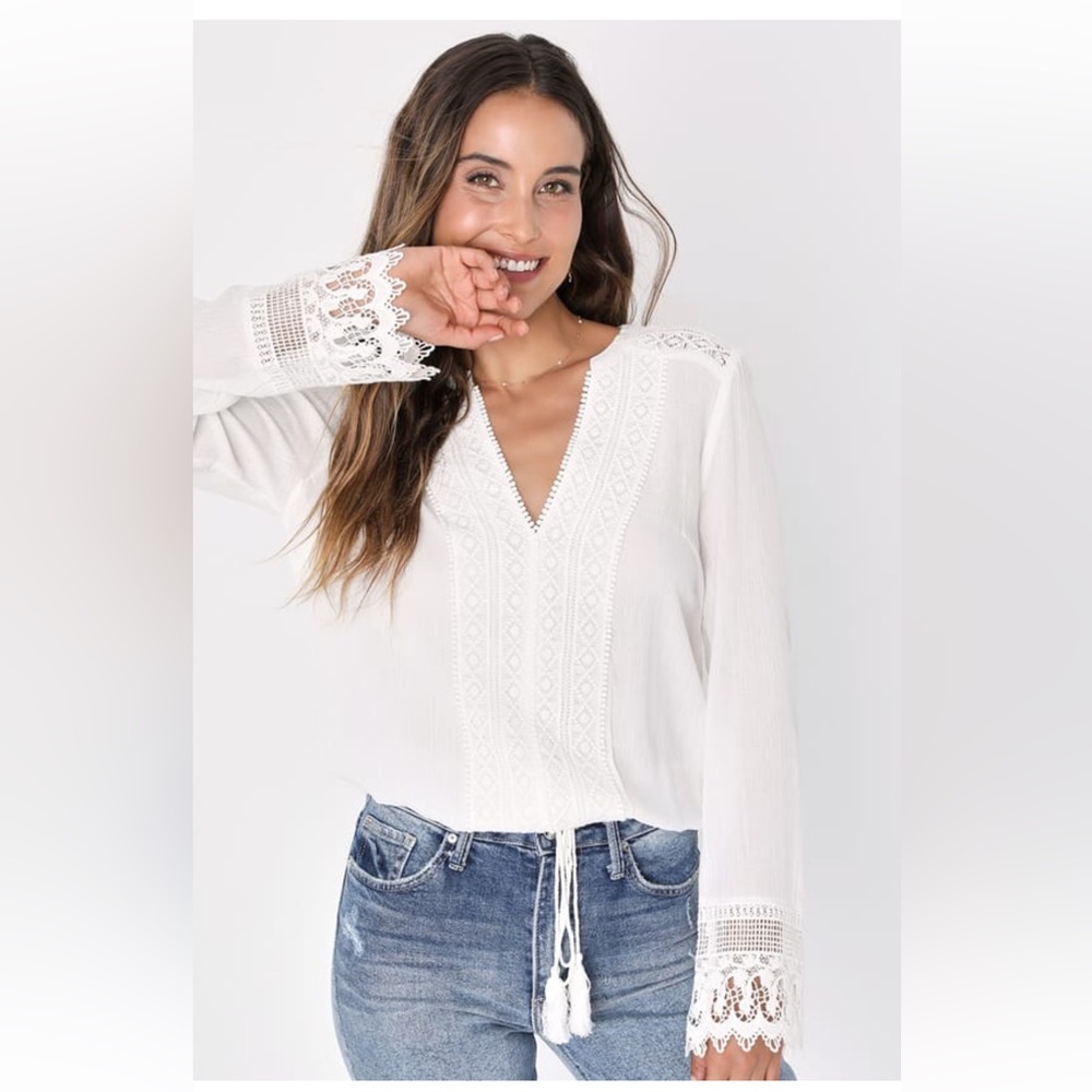 Lulus “Bali Daydream” White Lace Long sleeve Top